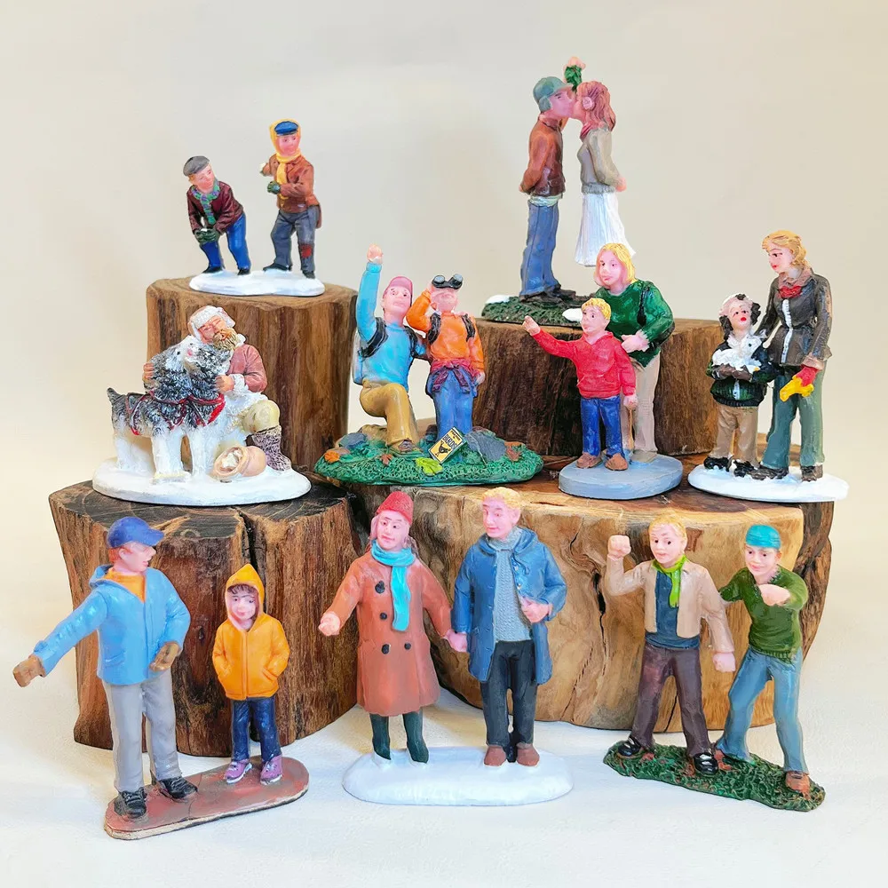 Christmas Winter Resin Mini People Figurines, Snow Village Diorama Decor, Xmas Scene Accessories