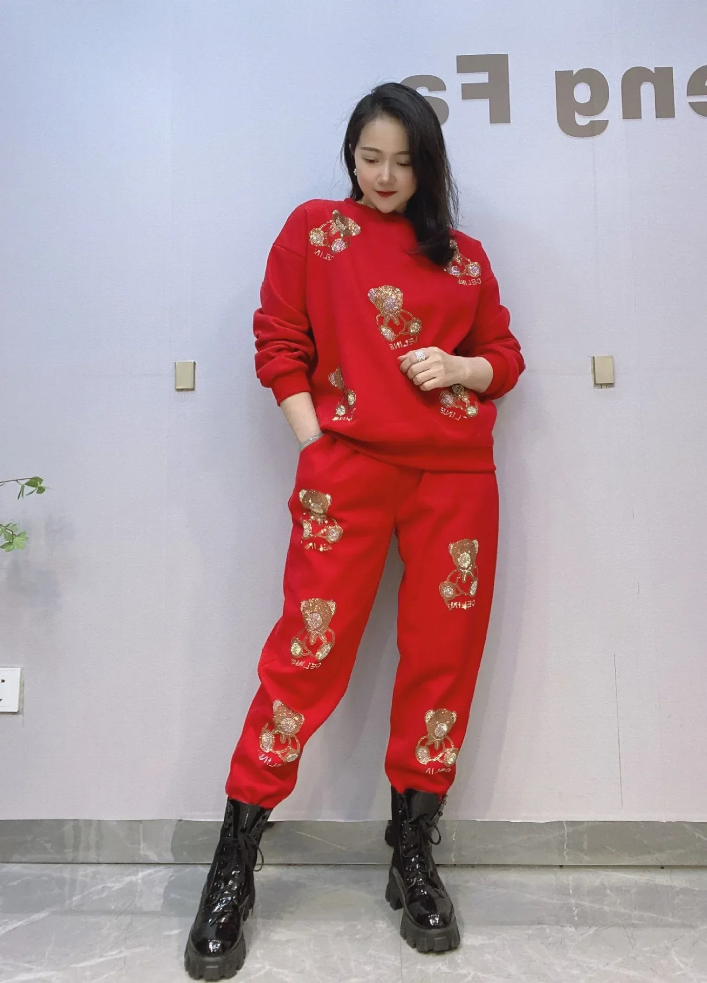 Heavy Hot Drilling Loose Long-Sleeved Sweatshirt Trousers Women Two Peice Sets Winter New Fleece-Lined Thickened Casual Suit