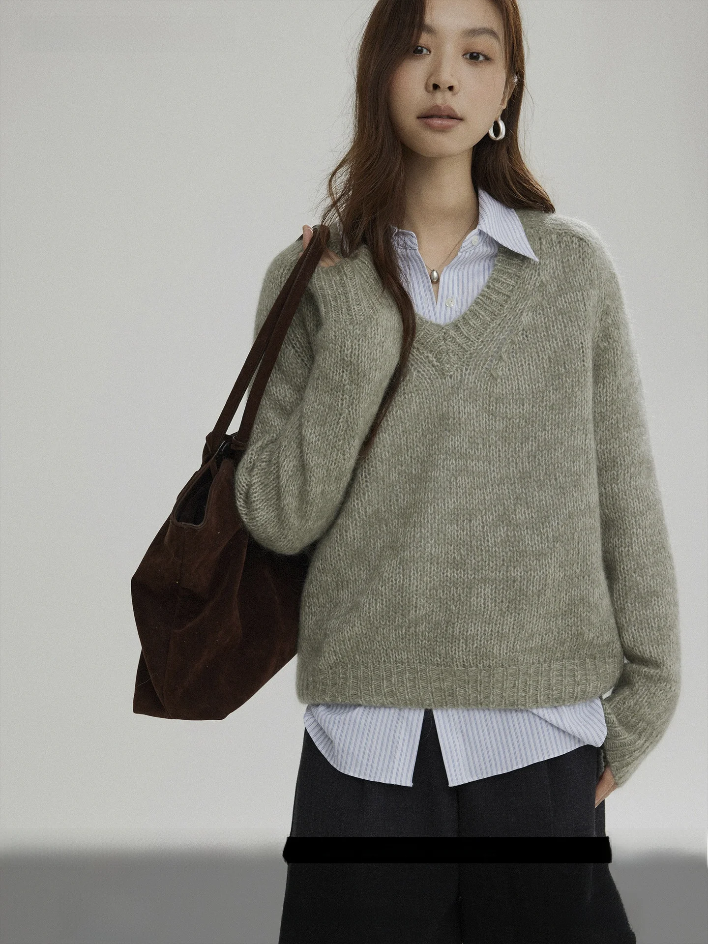 

Женский повседневный свитер Joli Choose с V-образным вырезом, осенняя новинка, свободный крой, из смесовой шерсти, с длинными рукавами, вязаный джемпер