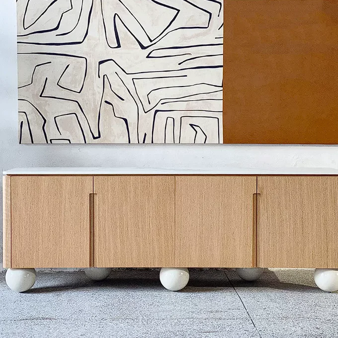 xx-Creamy Modern Style Home Furniture Ball-Leg Textured Light Wood TV Stand Sideboard Cabinet for Living Room Apartment*
