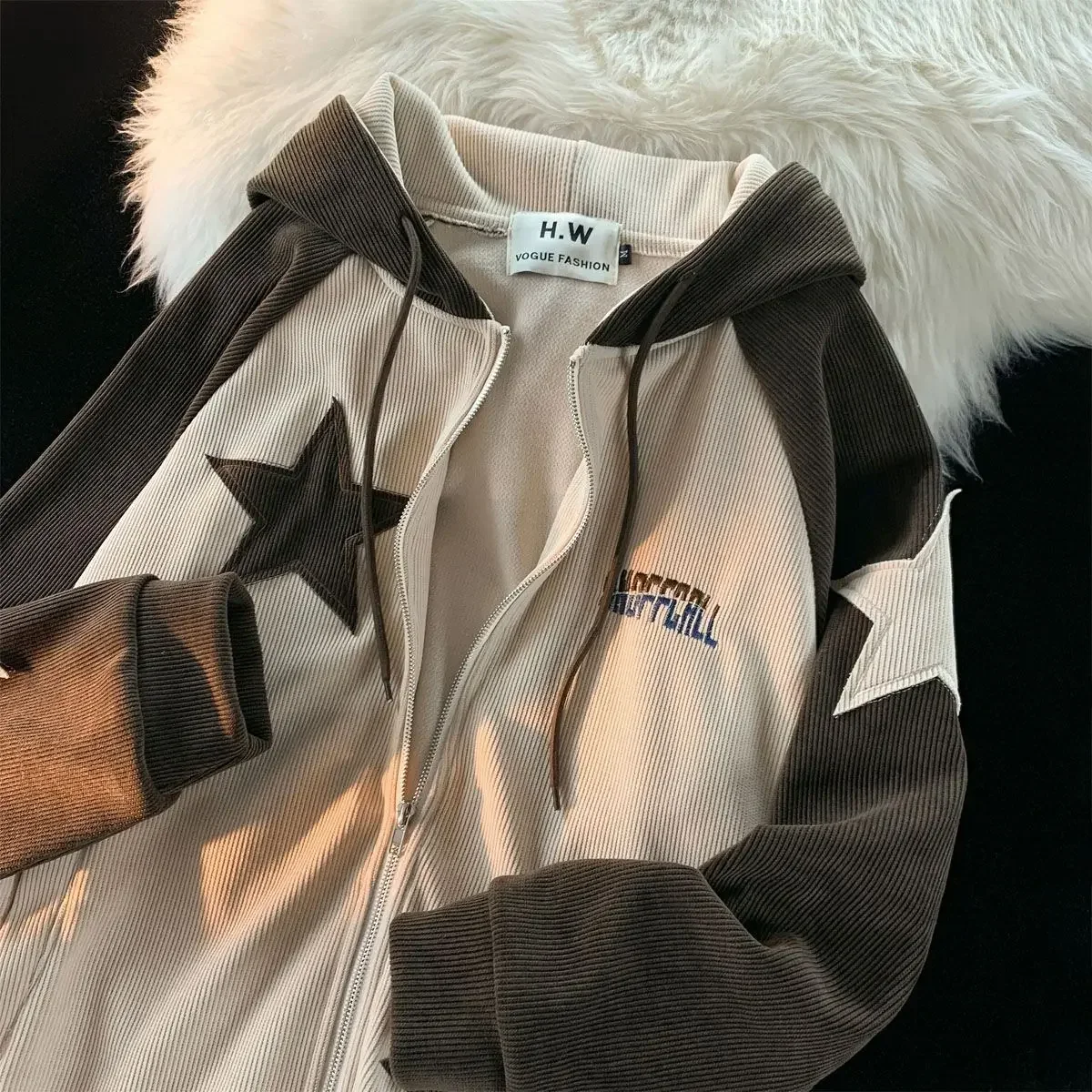 

GELITAYIN American Vintage Star Patch Zipper Hoodie Men Women Y2K New Street Fashion Corduroy Sweatshirt Unisex Punk Casual Loos