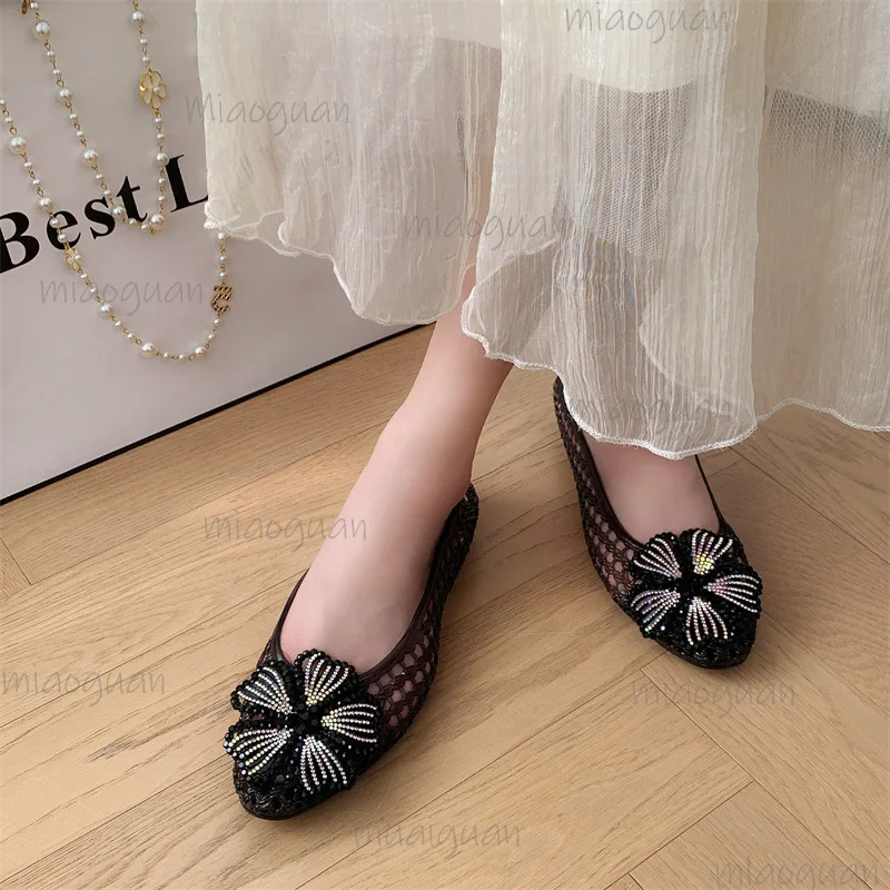 New Crystal Jelly Shoes Sparkling Diamond Flower Pointed Toe Sandals Women's Shallow Mouth Beach VacationTransparent Footwears view 3