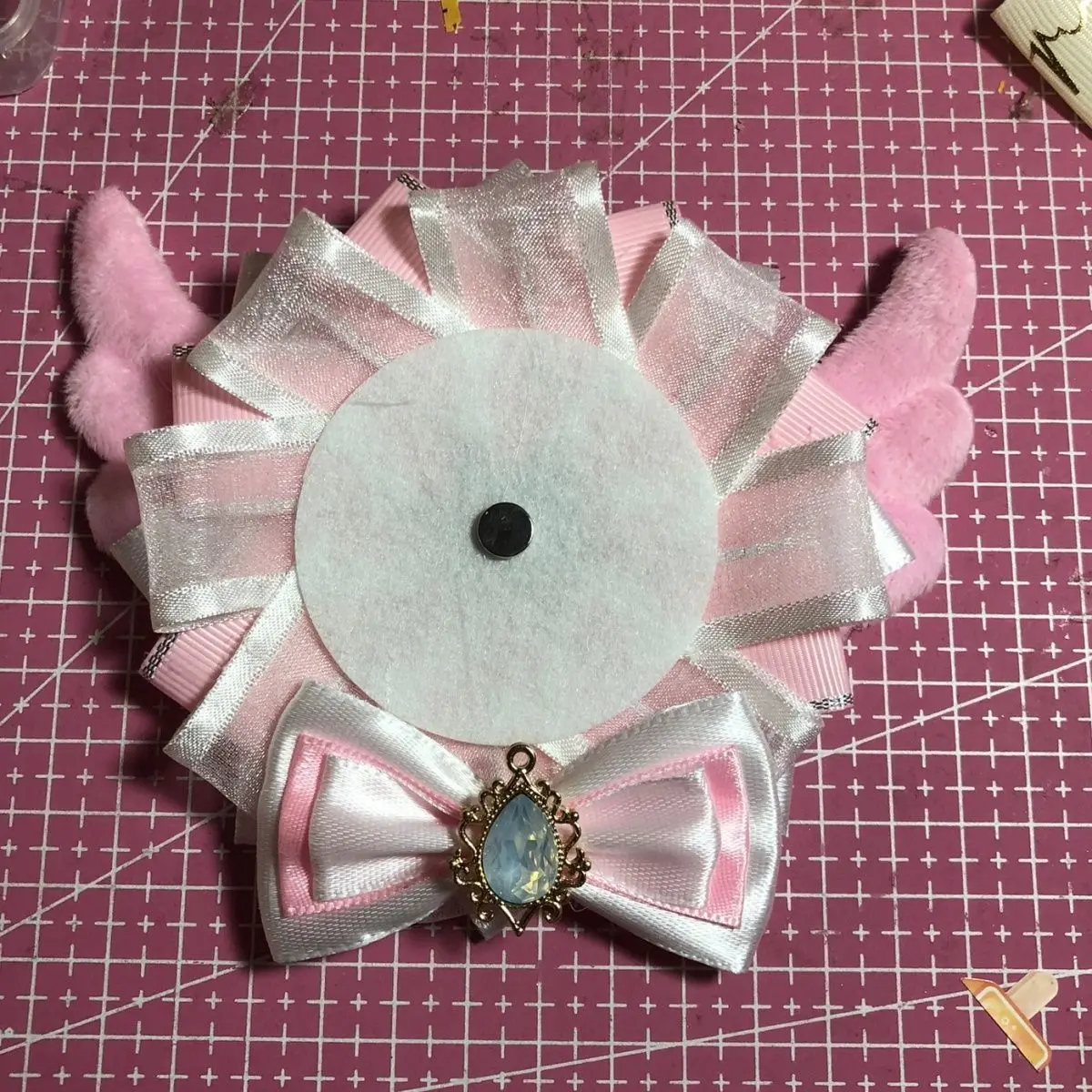 cute Plush Wings Badge Rosette，pink Ribbon Badge Holder，Ita bags bowknot Accessories，Japanese Anime cosplay Decoration