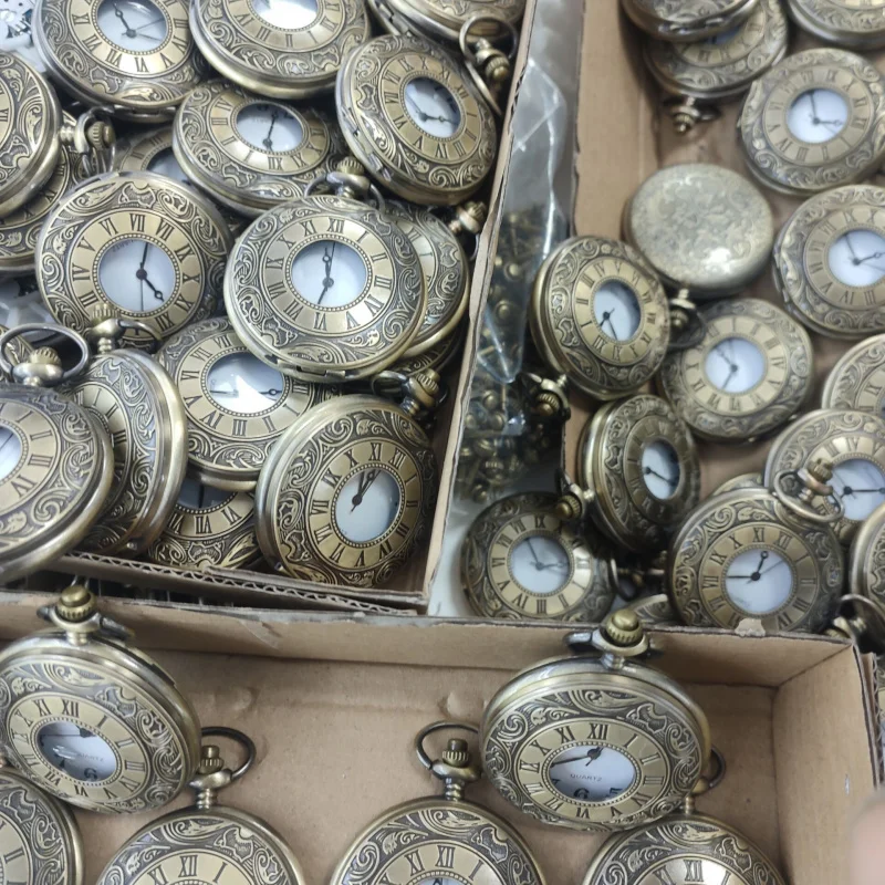 رومانسية البريطانية الرجعية الكلاسيكية نمط ساعة الجيب الأرقام الرومانية العتيقة ساعة الجيب توربيون الجدول جودة عالية بالجملة