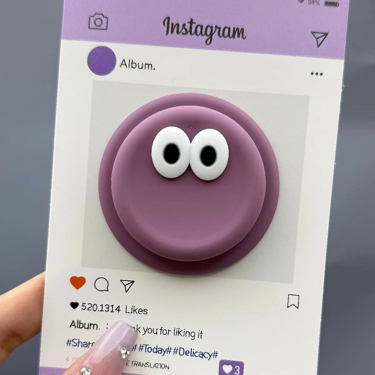 

Новый аксессуар для глаз Insi Dopamine с героями мультфильмов MagSafe, магнитная подставка, простой, приятный для кожи, жидкий силикон для IPhone 17, Xiaomi Samxing