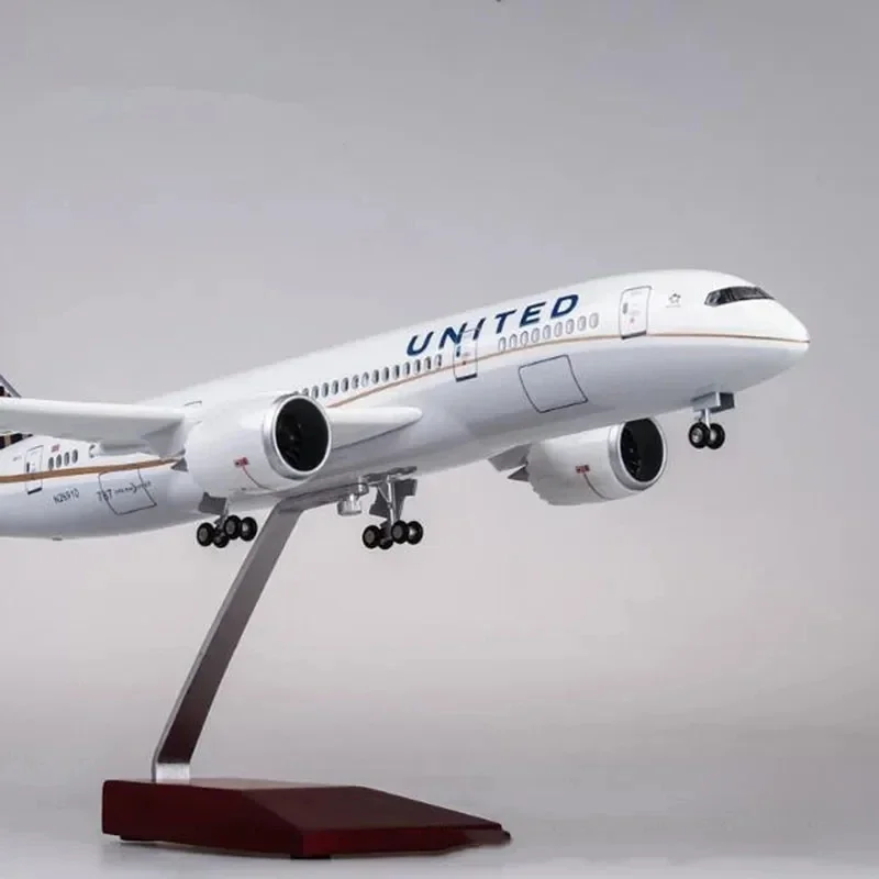 Imagem -02 - Modelo Diecast United Airlines para Adultos Escala 1:130 Resina B787 Avião Airbus com Luz Coleção de Rodas 43cm Display