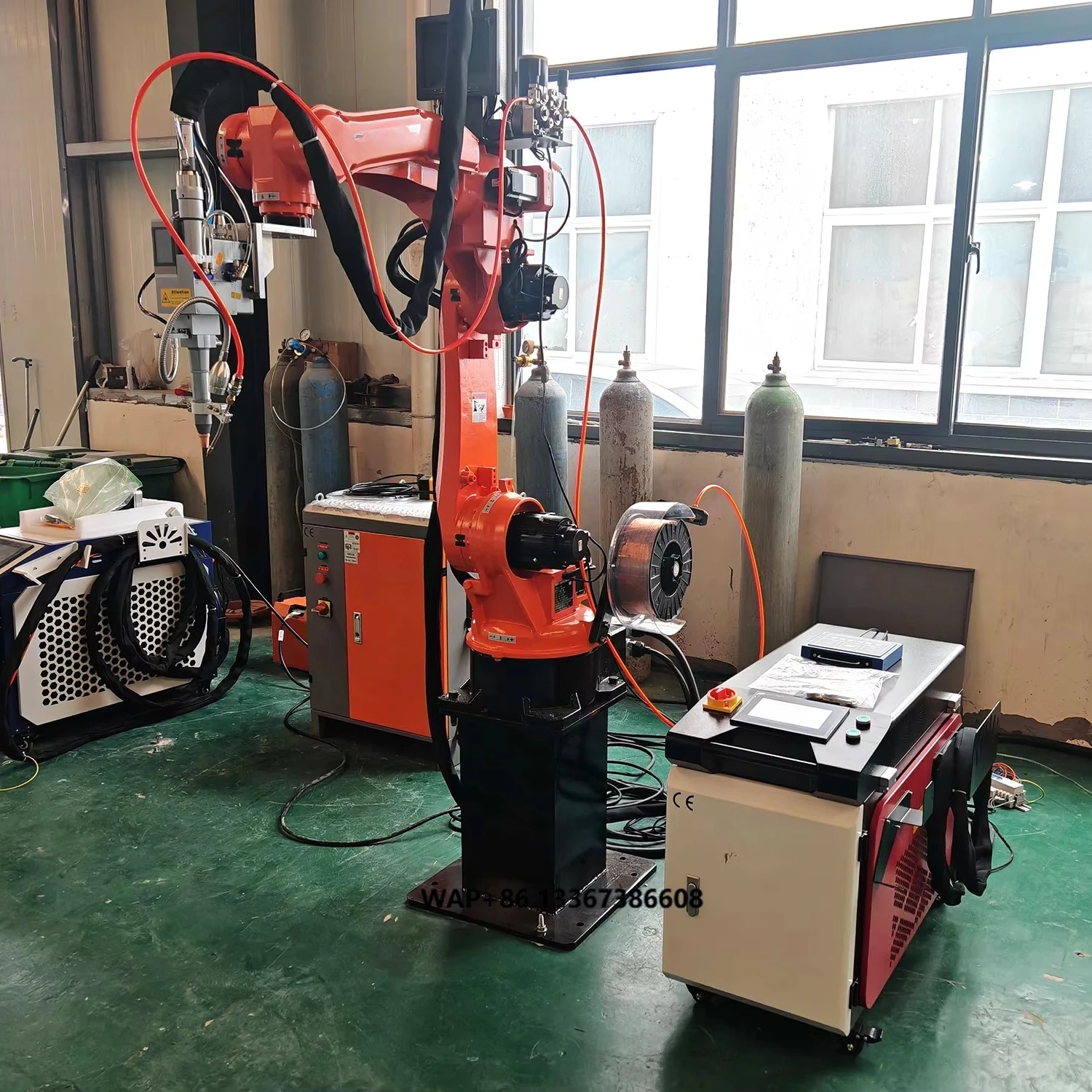 Robotic  Cutter Welder Cleaner 3 in 1 Handheld / Automatic Fiber or Mig Tig Welding Machine with Seam Tracking System