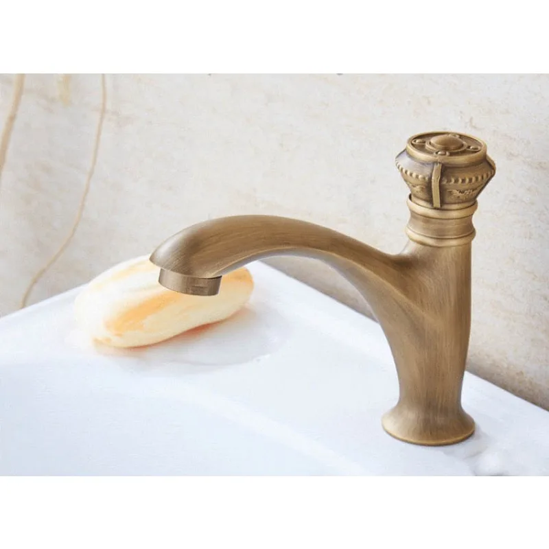 Antique Style Single Cold Water Faucet, All Copper, for Mop Pool, Outdoor Balcony Laundry Basin, Household Single Hole.