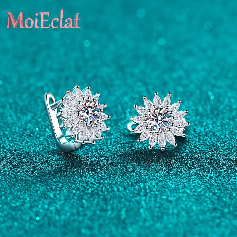 

Для женщин 0,5 карата пряжка для ушей полный муассанит серьги-кольца в форме кленового листа платина Pt950 свадебные ювелирные изделия проходят тест на бриллианты