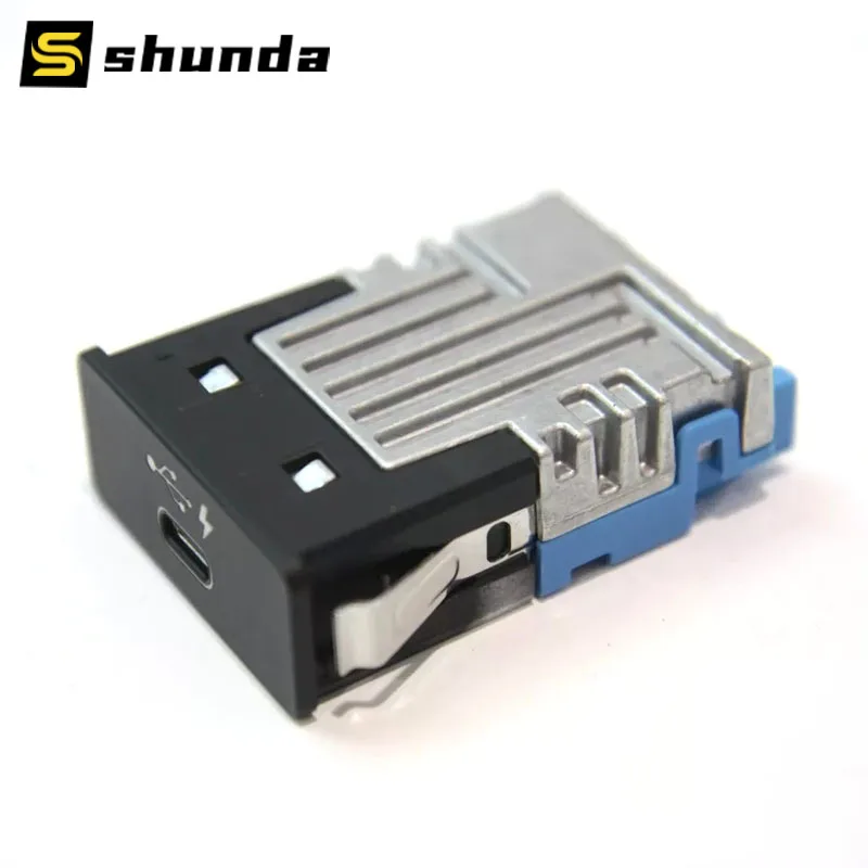 

84108711939 Оригинальная U-образная розетка C-типа 8711939 для BMW G01 G02 G05 G06 G07 G11 G12 G20 G30