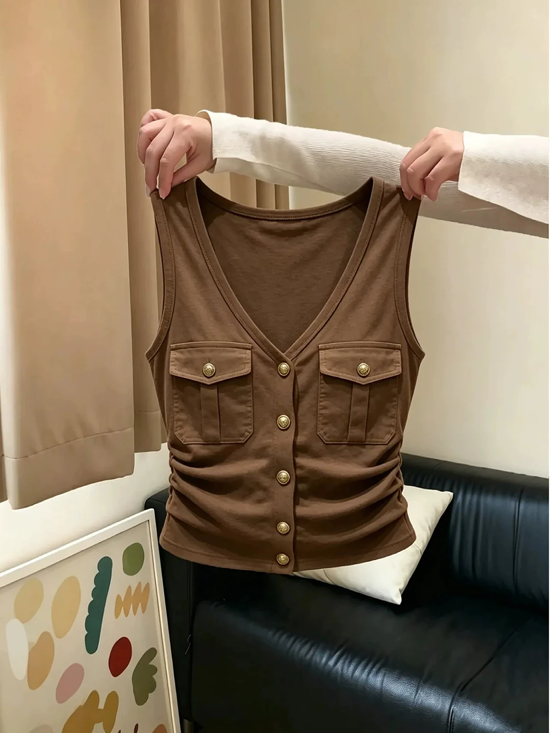 

Unique Stylish Coffee V-neck Vest Women's Summer New Outerwear Waist-cinching Slimming Top Breathable Fitted Design Single-bu...