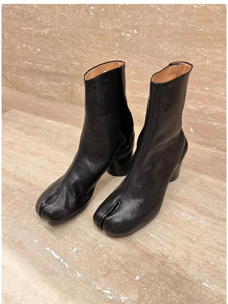 Bottines Tabi en cuir pour femmes, Design de marque de luxe, bottines rondes et épaisses à talons hauts, chaussures à bout fendu, automne hiver