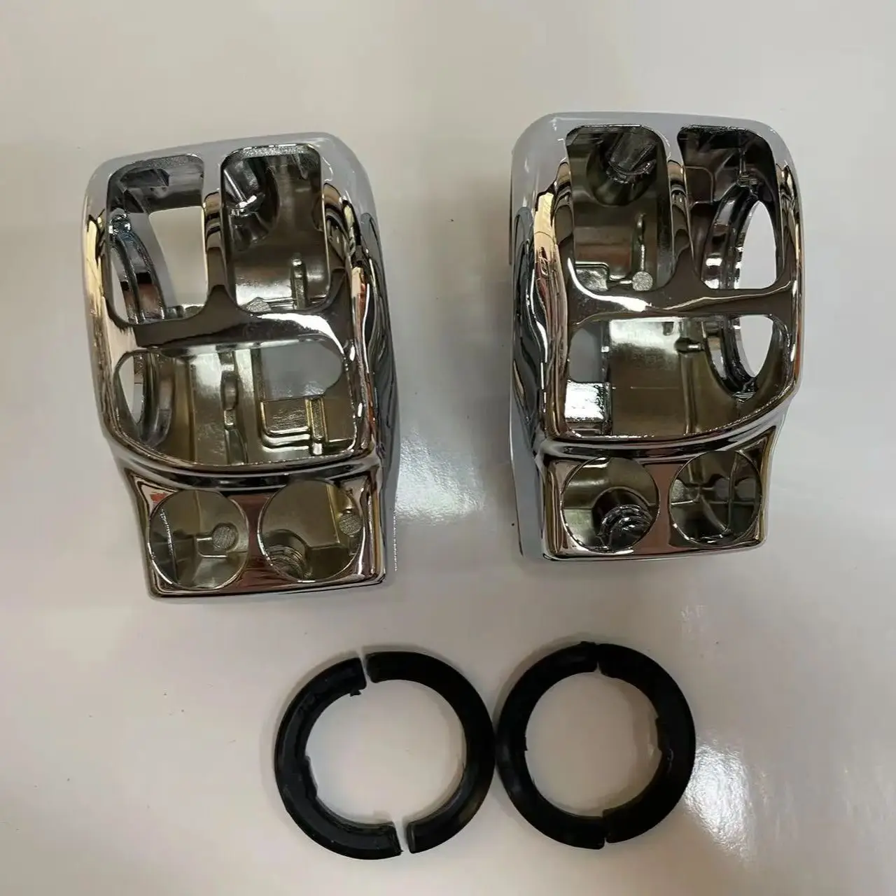 

Motorcycle Parts Switch Housing Cover Kit For Harley 2014+ TOURING TRIKE MODELS