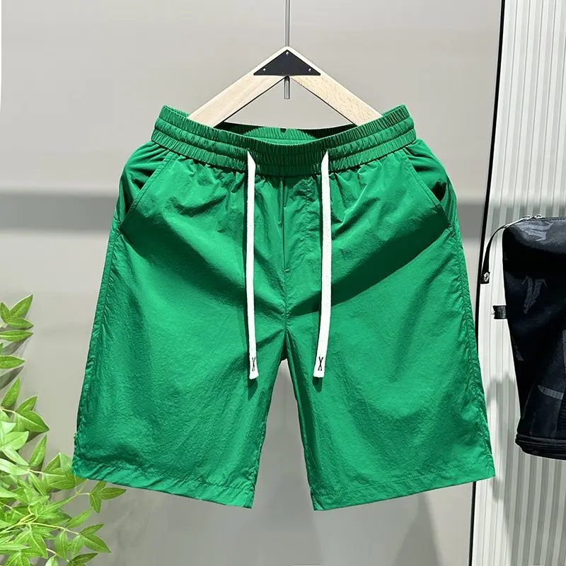 Trend Fashion Summer Casual Shorts Men\'s Letter Print Elastic Waist Drawstring Pockets Motion Loose Straight Knee Length Short