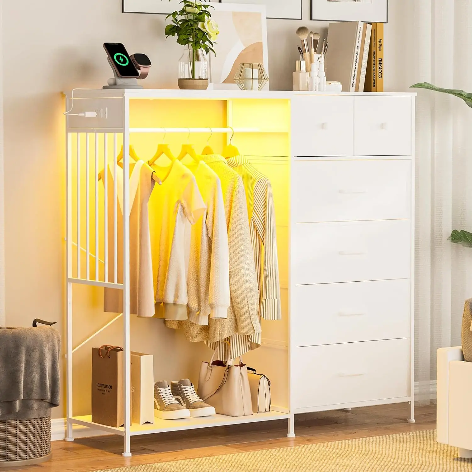 Slaapkamerkast met hangende kledingrek, 6-ladenkast met oplaadstation en LED-verlichting, ladekast voor de slaapkamer