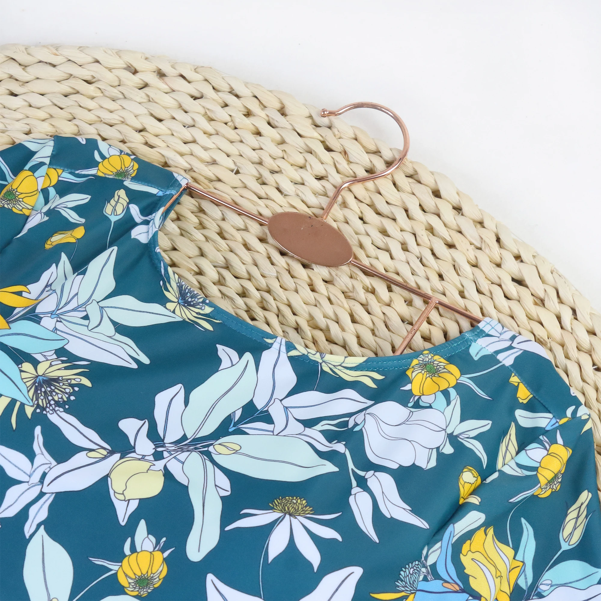 Bikini de una pieza, traje de baño 2025, traje de baño sin espalda para mujer, traje de baño Floral, ropa de playa, Monokini, trajes de baño para mujer