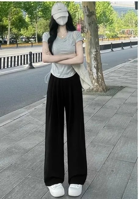 Pantaloni a gamba larga Lunghi da donna Primavera Pieghe in poliestere Cintura per giovani Urban Kpop Training Twill a vita alta Bunched Kinetic Chic