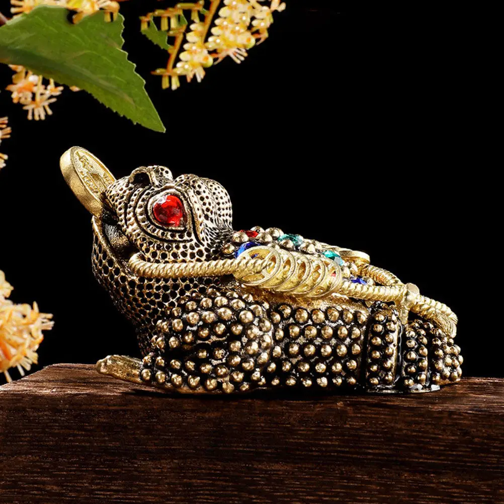 Brass Fengshui Wealth Toad Decor Small Exquisite Desktop Sculpture Chinese Style Office Home Decoration Art Collectibles