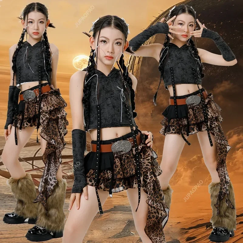 

Новые костюмы для бальных танцев и хип-хопа для девочек: худи, свободные топы, юбка с леопардовым принтом, уличная одежда, детская одежда для джазовых выступлений, Y2K