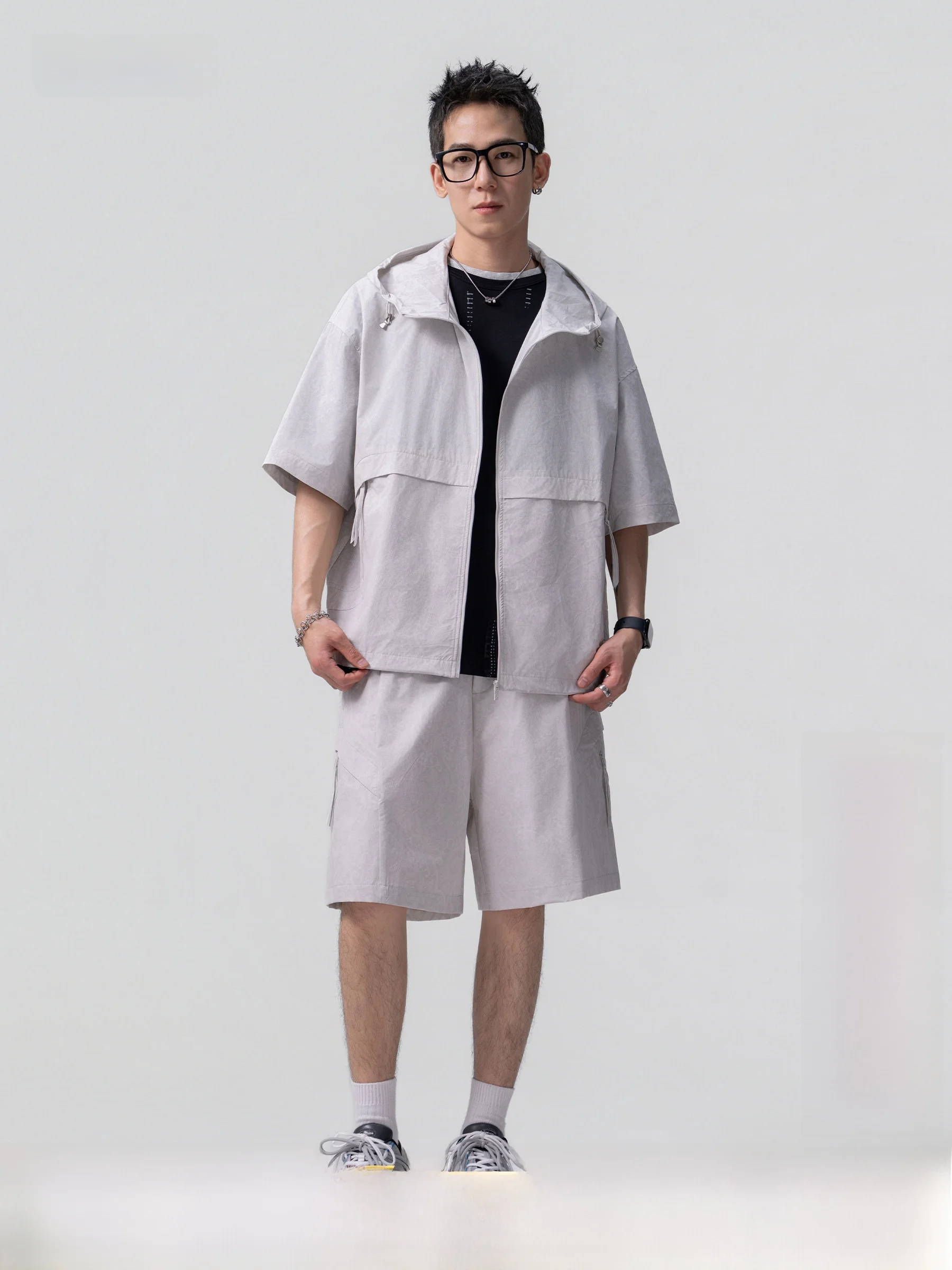 AOGZ Men's Summer Loose Fit Short Sleeve Hoodie Set Casual Breathable Polyester Outdoor Wear Trendy Short Pants Two-Piece Suit