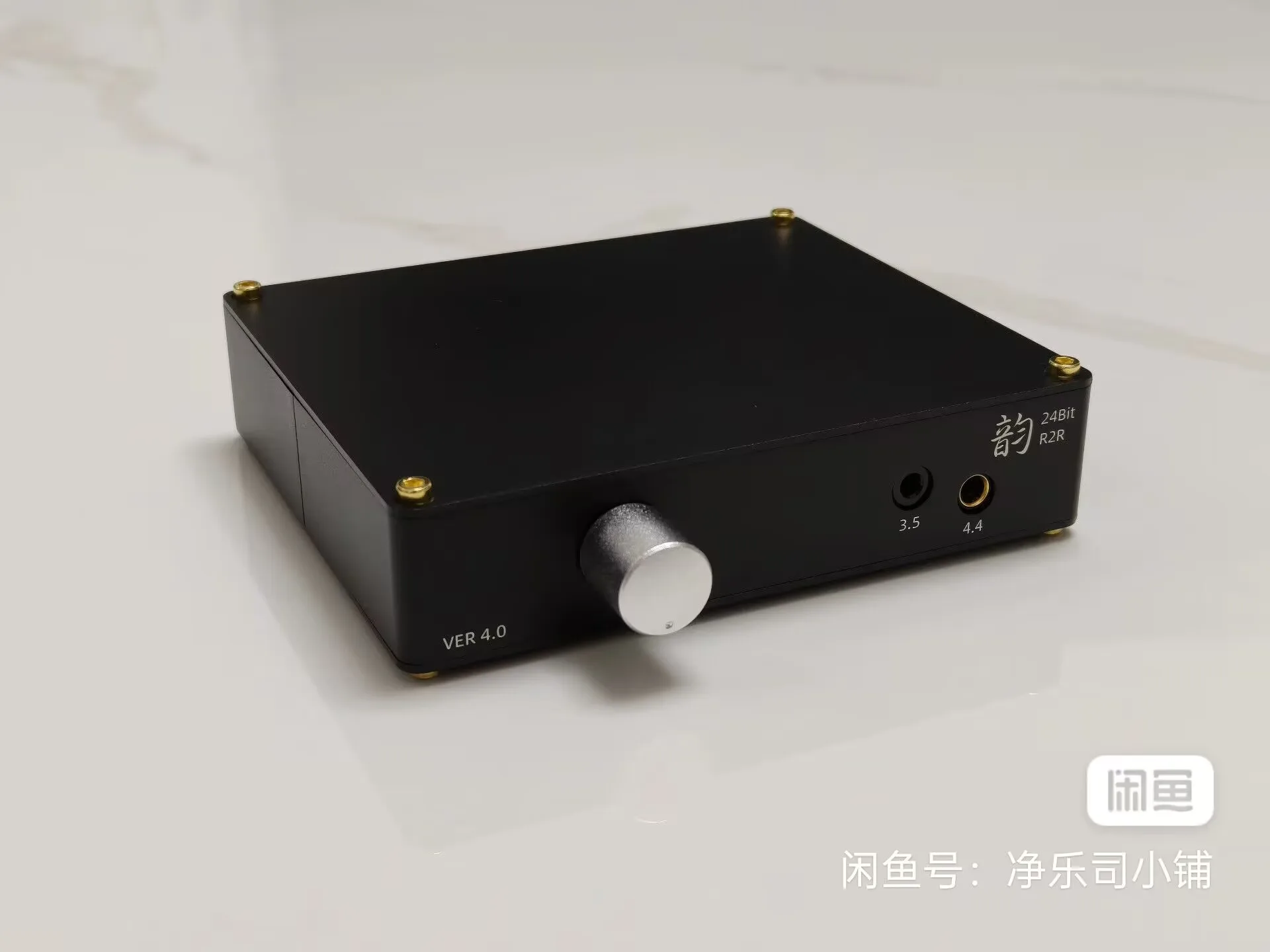 

Модернизированный декодер R2R V4.0 Выход RCA/3,5/4,4 поддерживает коаксиальный/USB-вход с регулировкой громкости Корпус с ЧПУ PCM 24 бит