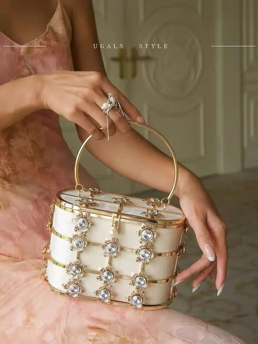 موضة الخرز مطرز لامع الذهب مخلب المحفظة الفاخرة بريق المرأة حقيبة يد حفل زفاف مأدبة حقيبة الكتف حقيبة كروسبودي