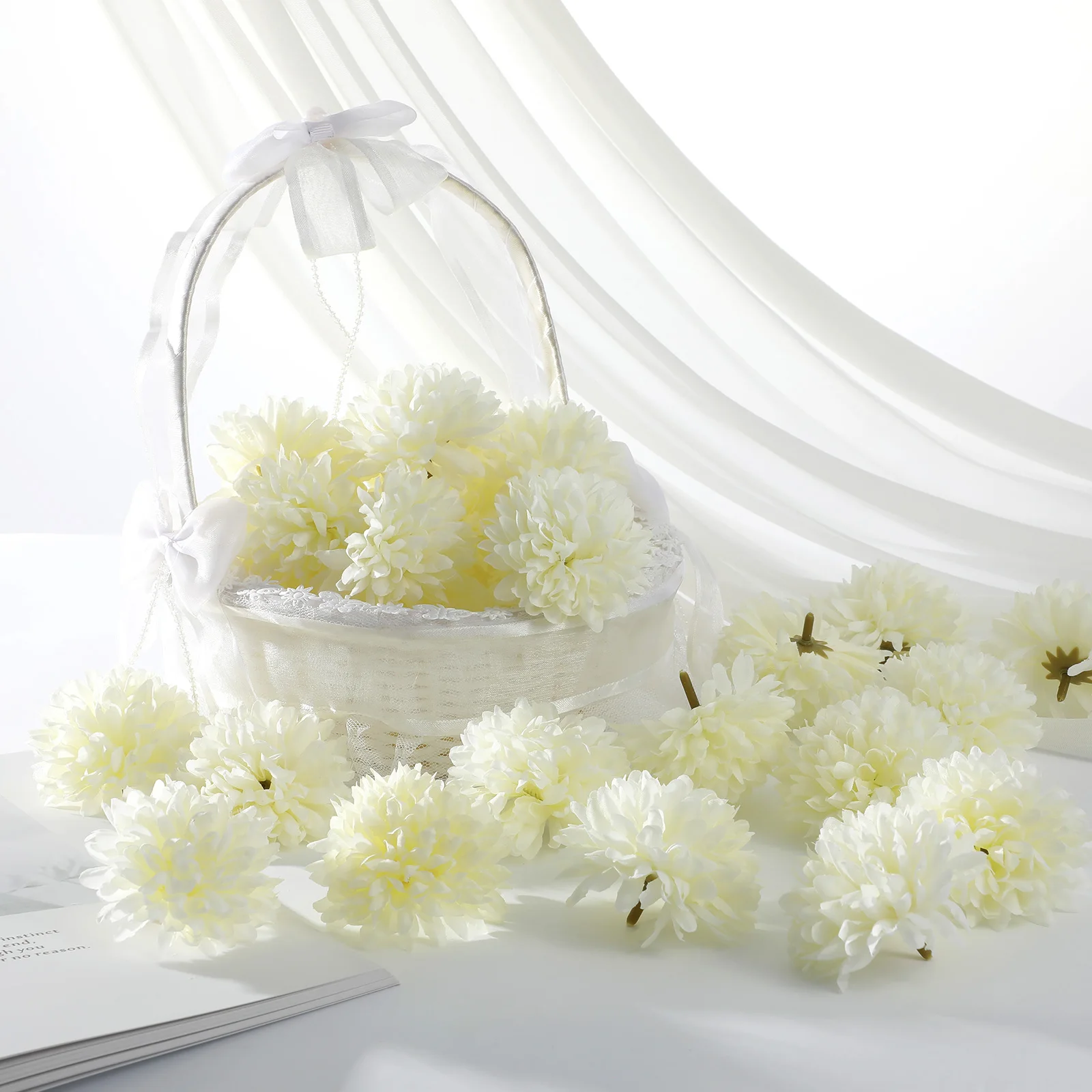 

50pcs Simulated Chrysanthemum Artificial Flowers Fake Flower Adornment Wedding Decoration Party Supplies Lovely Floral