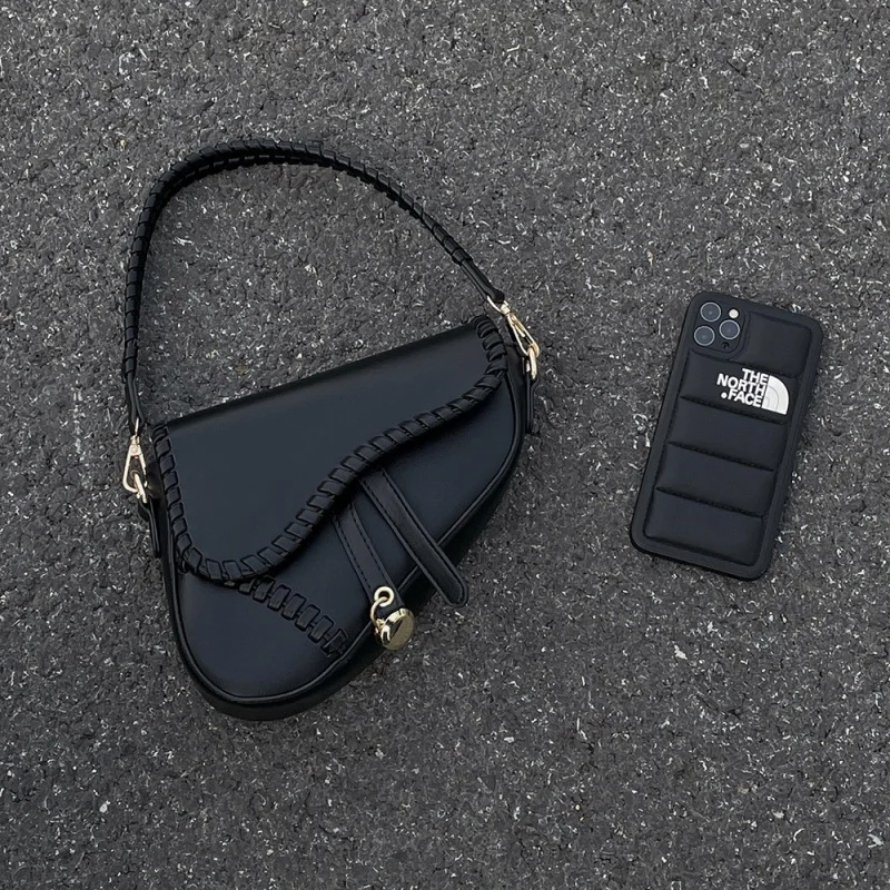 

Fashion Stitched Black Underarm Saddle Bag for Women CasualPULeather Metal Buckle Handheld Crossbody Bag