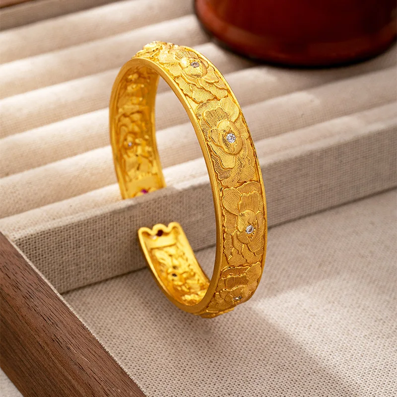 

Женский открытый браслет с бриллиантами и пионом из 24-каратного золота AU999 — чистое золото AU99, сохраняющее ценность, символизирует пион