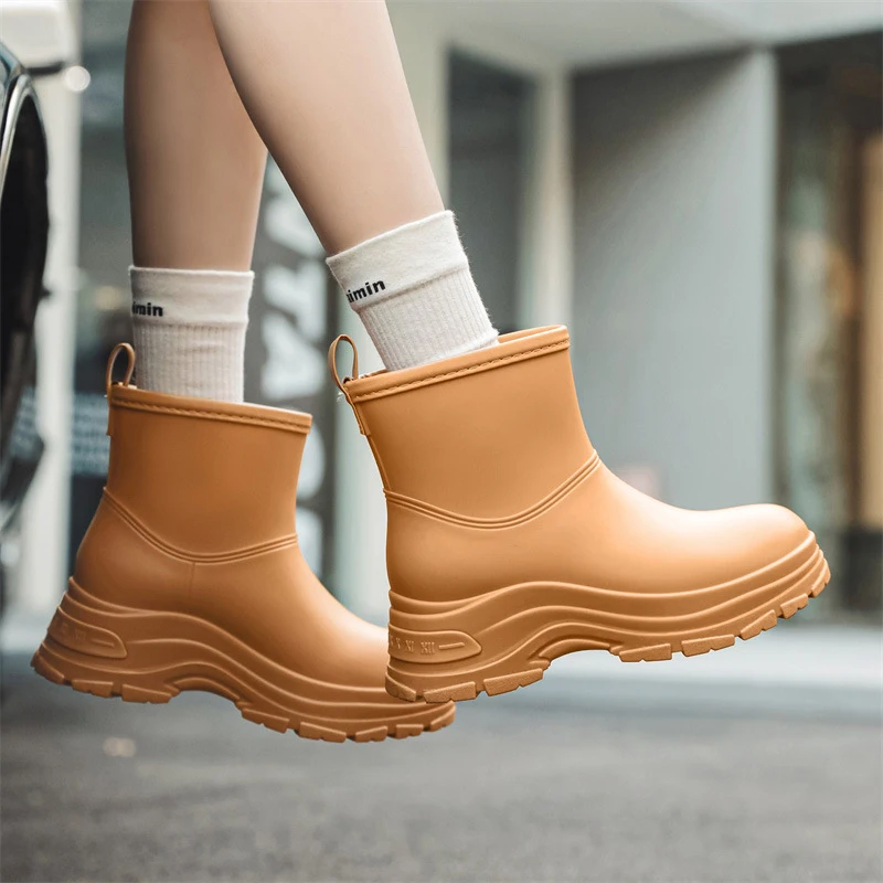 Women Outdoor Rain Shoes Thick Soles Waterproof Boots Solid Rain Boots Galoshes Ladies Rain Shoes Waterproof Ladies Rain Shoes