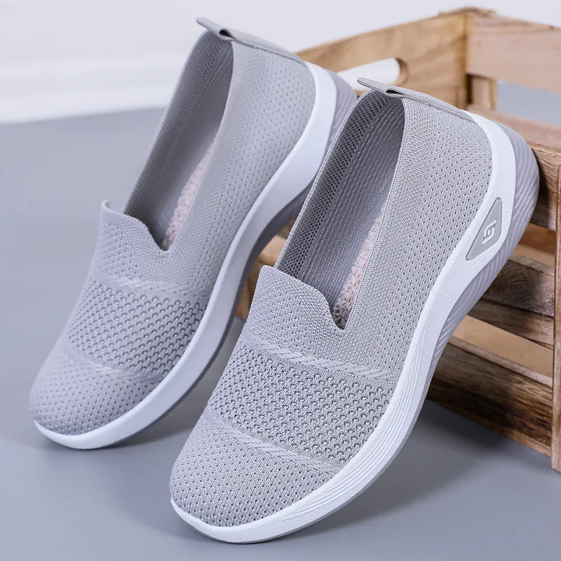 Women's slip-on soft soles comfortable cloth shoes shallow mouth all casual shoes