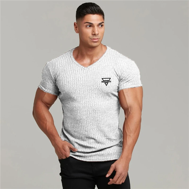 Men Bodybuilding V Neck Short Sleeve Shirt Gym Fitness Muscle Slim Fit Knit Strips T-shirt Breathable Quick Dry Summrt Clothing