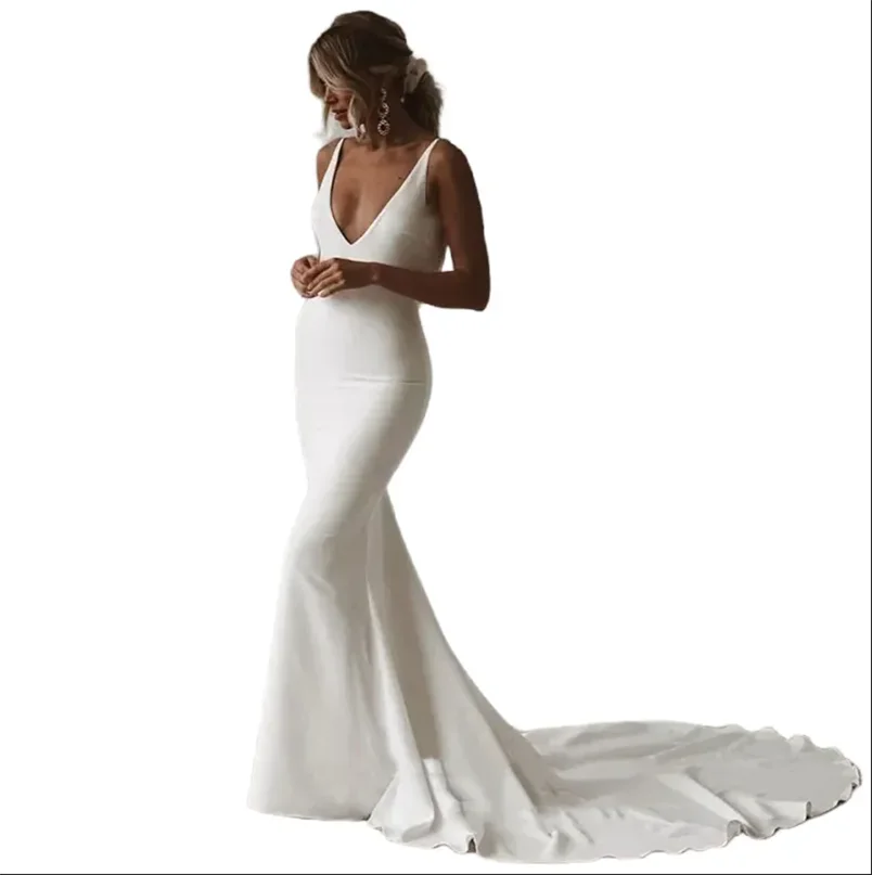 セクシーな背中開きマーメイドウェディングドレス、バックボタン、Vネック、ノースリーブ、シンプルなサテン、ボヘミアンビーチブライダルガウン、2025年夏の花嫁ドレス