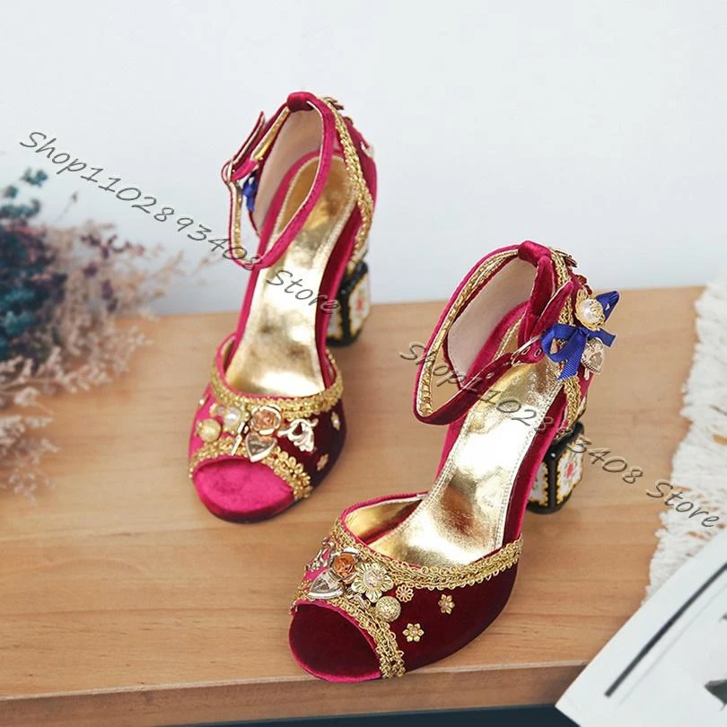 Metal Decor Flock Ethnic Sandals Pointed Toe Strange Style High Heels Sandals Women Retro Style Shoes 2023 Zapatos Para Mujere