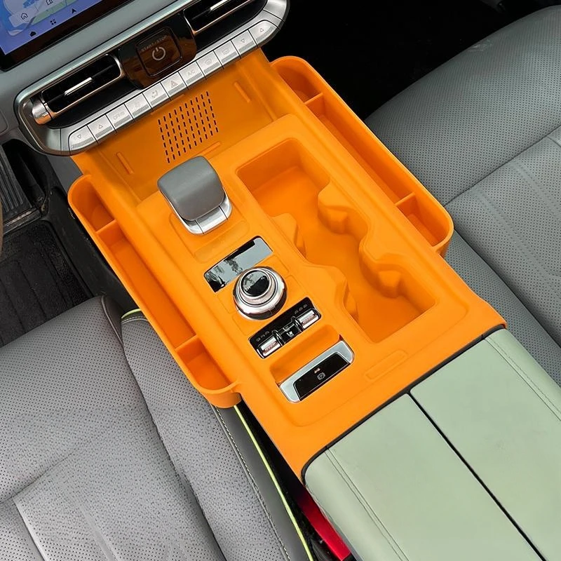 For Beijing BJ40 Central Control Silicone Pad Anti-Scratch Dustproof Gear Shift Panel Water Console Cup Holder Protective Mat