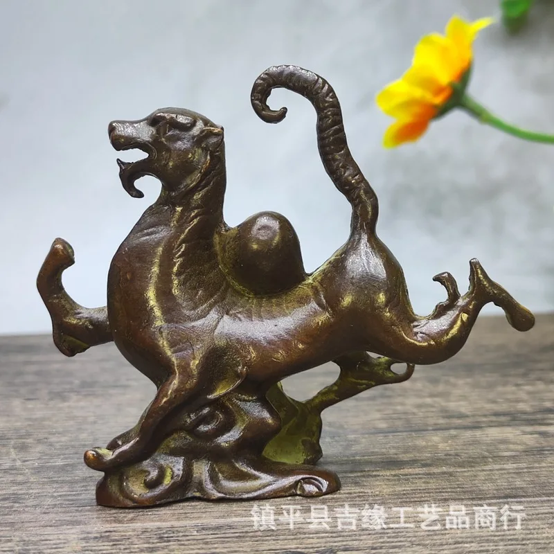 Antique-style Four Animals and Four Symbols figurines: Azure Dragon, Vermilion Bird, White Tiger, and Black Tortoise, retro home