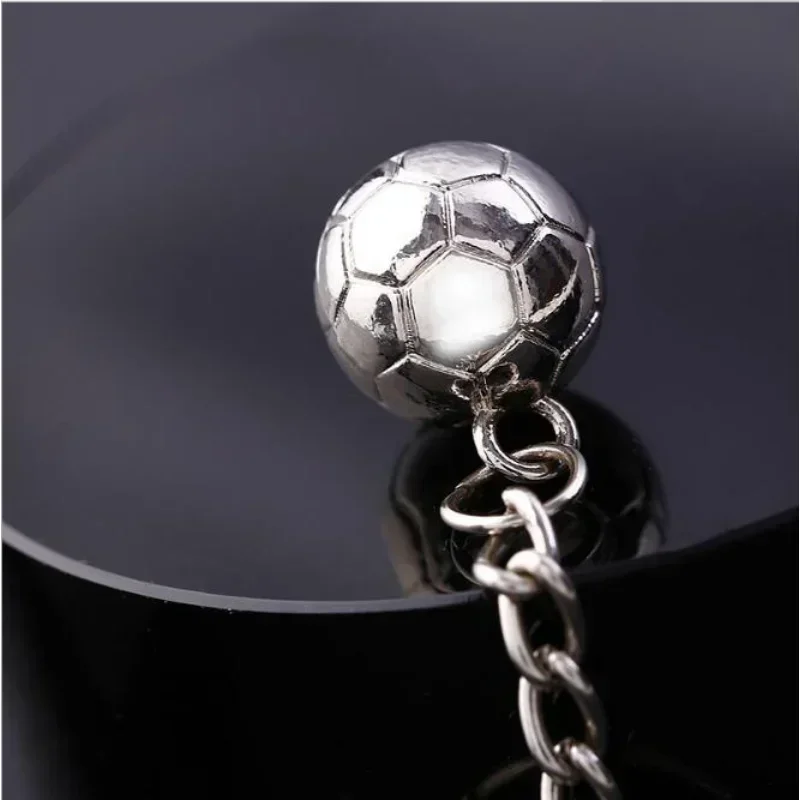 Creative Metal Football Shoes Buckle Keyring Small Gift Practical For Men Trendy Silver Plated Key Chain Accessories Key Chains