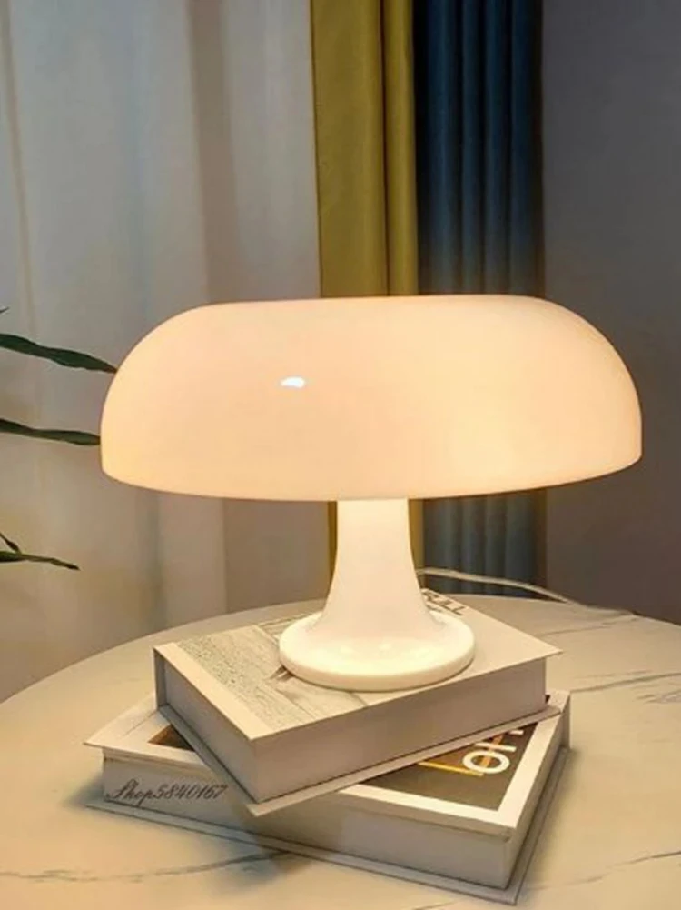 Retro Orange Danish Mushroom Table Lamp E14 Ornament Light for BedRoom Interior Desk Lamp Bedside Lamps Decoration Lighting