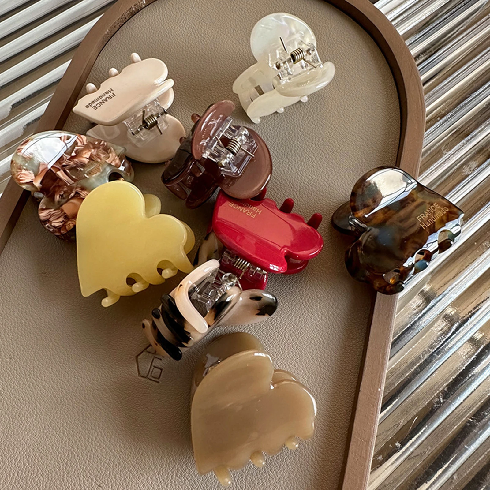 Mini fermagli per capelli da 3,5 cm Granchi per capelli in acetato per le donneCute amore Fermagli per capelli a forma di cuore Accessori per capelli francesi per ragazze Forcine