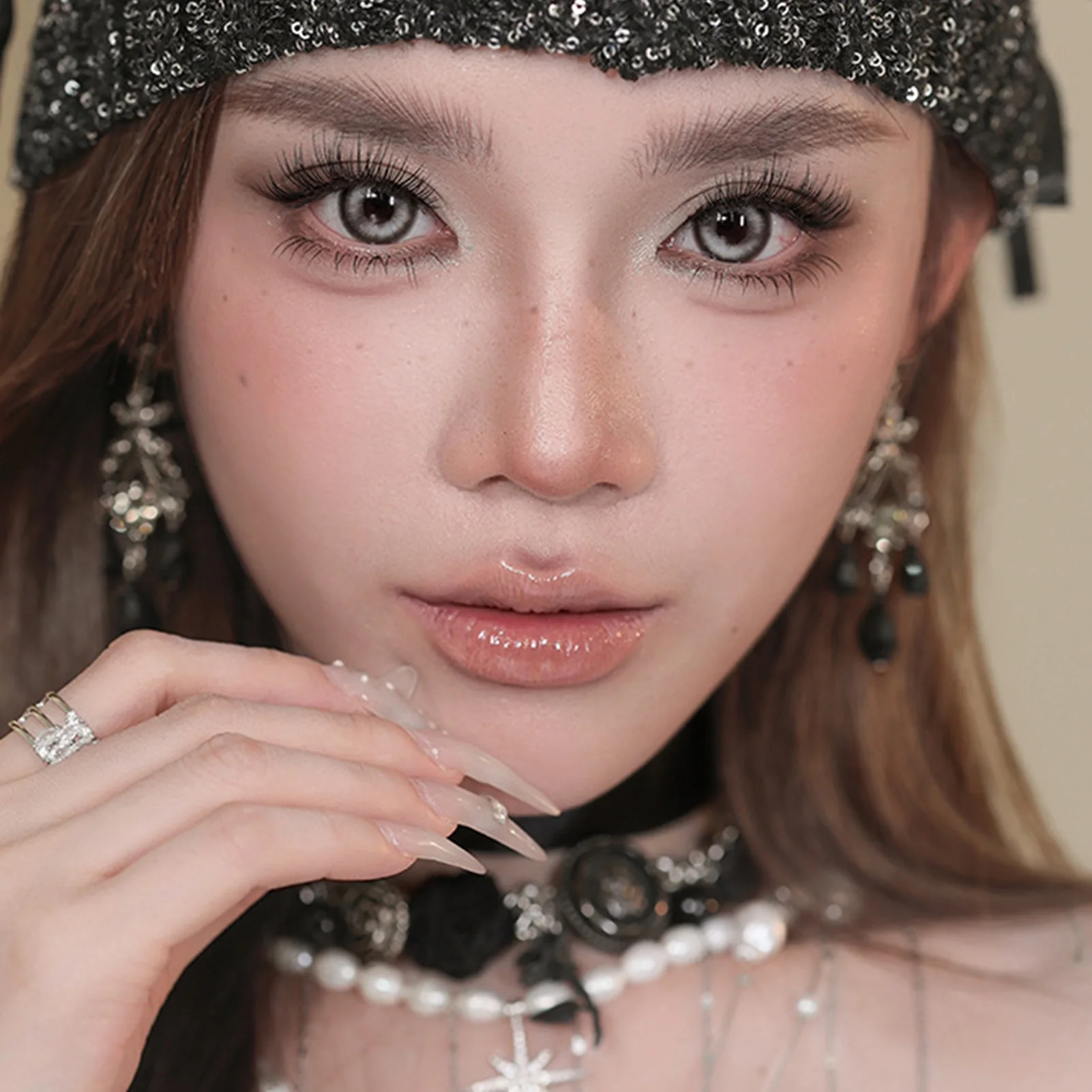 10줄 인조 속눈썹 자연스러운 투명 밴드 속눈썹 연장 일일 착용을 위한 개별 풍성한 속눈썹 클러스터