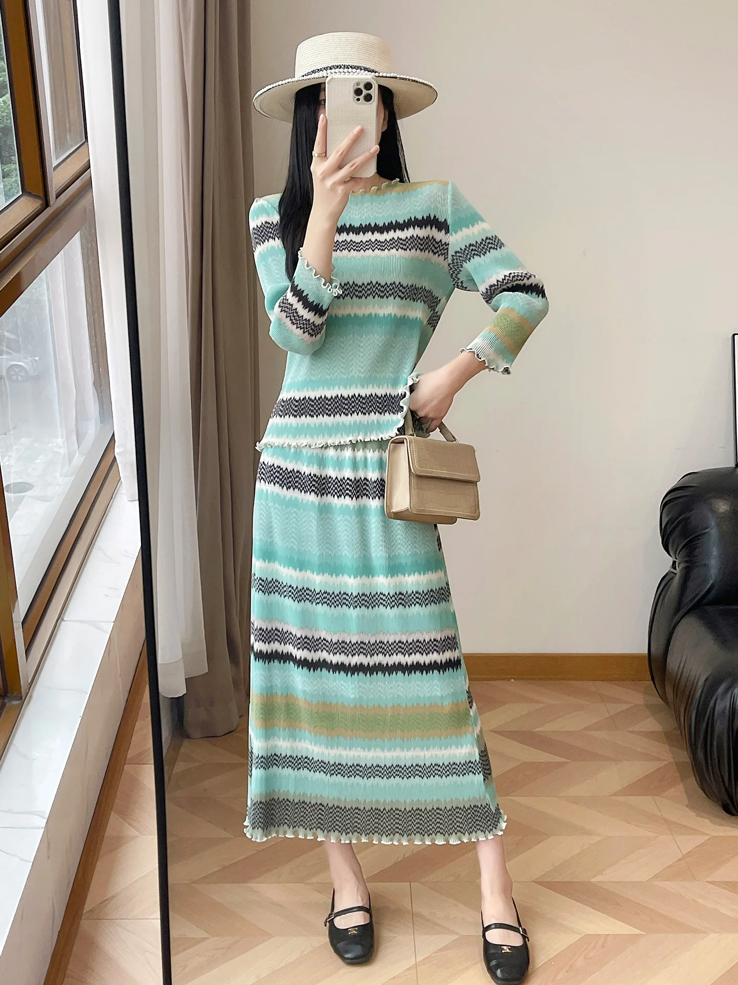 

Women's Summer Slimming Stripe Print Pleated Set High Waist Skirt Top Half Sleeve round Neck T-Shirt Two-Piece Ensemble