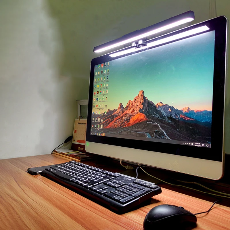 USB Powered Desk Work Study Gaming Light with Stepless Dimming Eye-Protecting Monitor Hanging Bar for Comfortable Lighting
