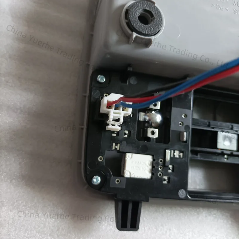 

Для Hyundai I30/i30CW 2010 2008 Cerato без крыши на консоли, фара, потолочная лампа для чтения, автомобильные очки, чехол 928001X000