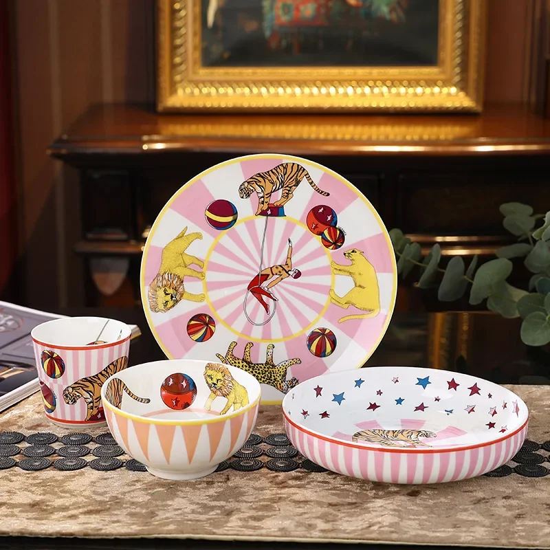 4 Pieces Kids Bone China Tableware Set Circus Cartoon Pattern Cute Bowl Plate Cup Snack Plate Childrens Dinner Set