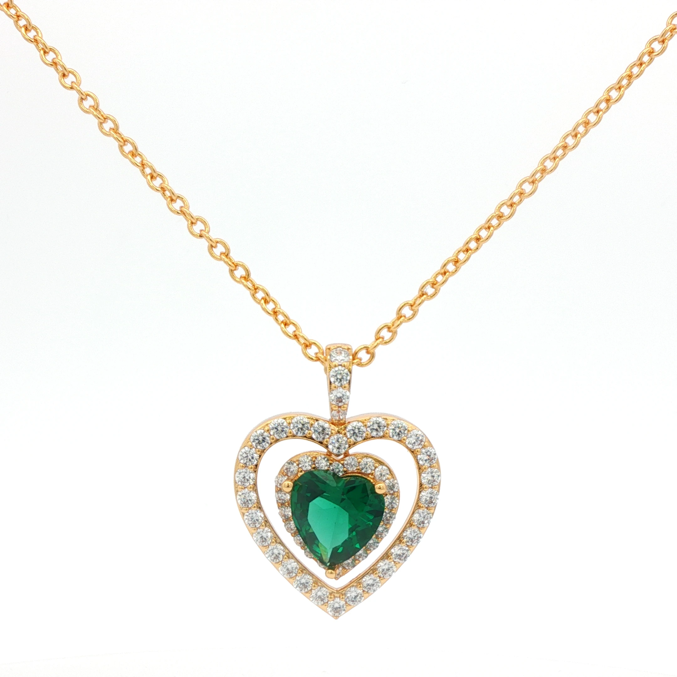 عبر الحدود وصول جديد على شكل قلب الزركون قلادة المتخصصة نمط للارتداء اليومي مجوهرات المصنع مباشرة بالجملة
