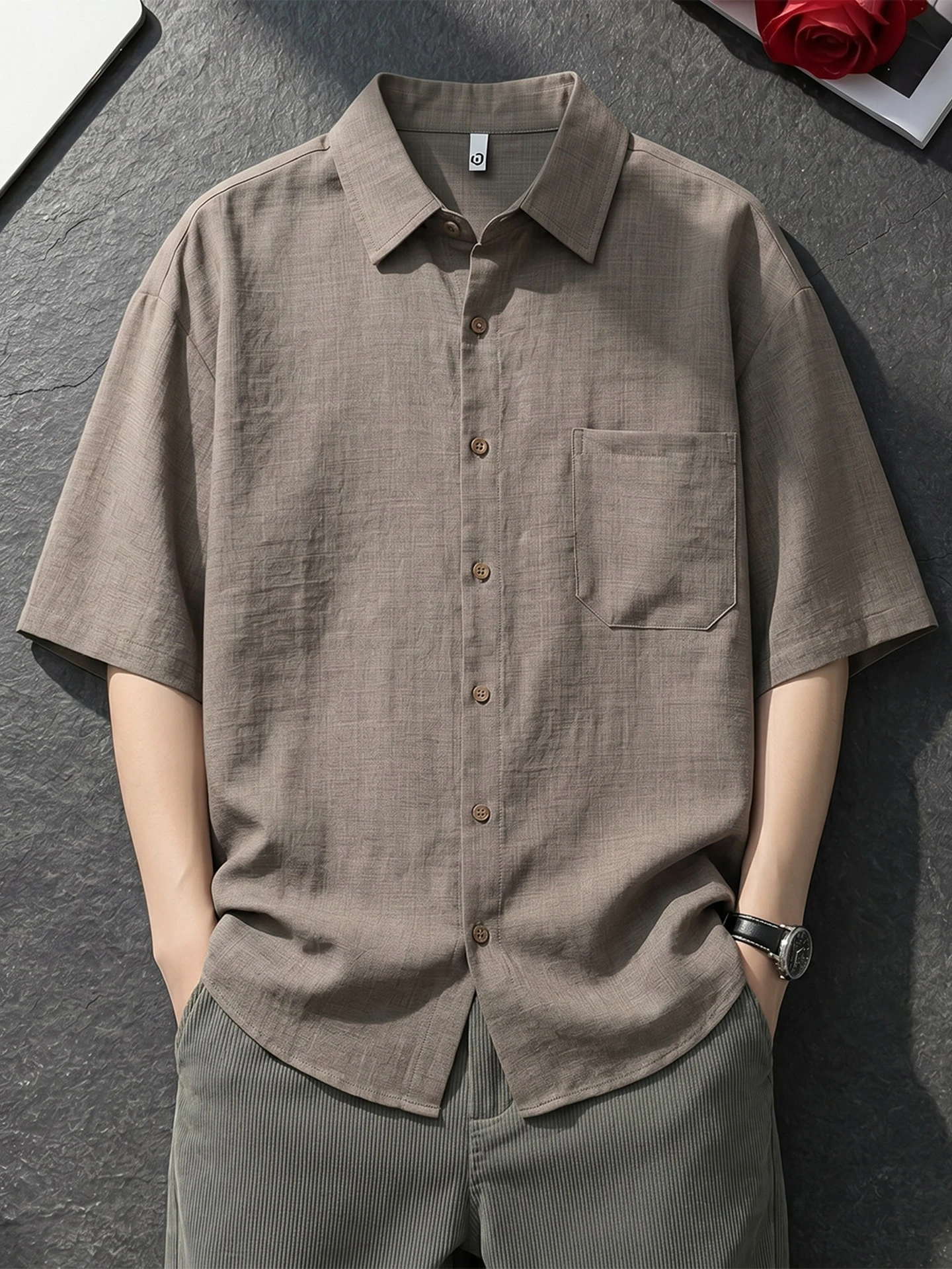 Lightweight Linen Shirt Men's Summer Thin Breathable Button-Up Casual Style Half Sleeve Flip-Collar Cool Feeling Sun Protection