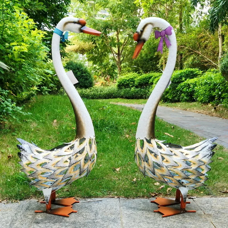 in stock Succulent Green Plant Garden Decoration Iron Peacock Crane Flamingo Animal Shape Cute Characteristic Flower Pot