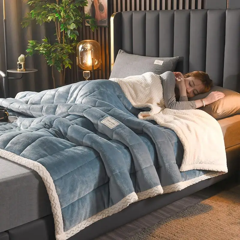 Thickened Autumn Winter Bebe Flannel Blanket Quilted Warm Lamb Velvet AB Style Cozy Woolen Polyester Fiber Bedding Throw Blanket