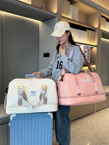 Imagen 2 del producto Bolsa de viaje ligera de celosía rómbica, bolsa de almacenamiento de Fitness deportiva de gran capacidad, bolsa portátil de noche para Weekender