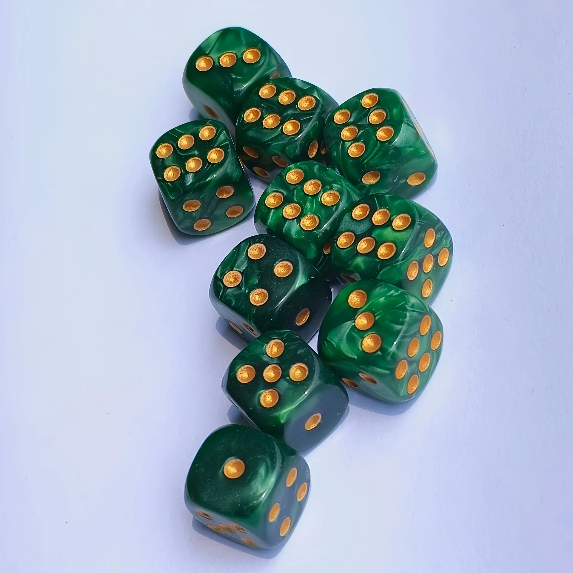10Pcs 12mm Pearl Swirl D6 Dice, Rounded Corner 6 Sided Acrylic Spot Dice for Board Game, Party Tabletop Gaming Accessories